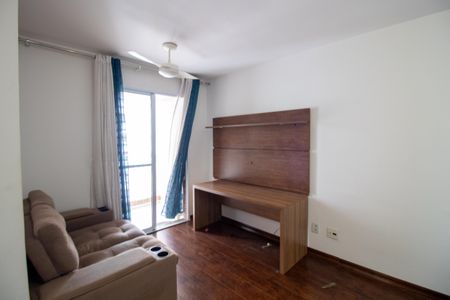 Sala de apartamento para alugar com 3 quartos, 70m² em Jaguaré, São Paulo