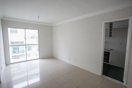 Sala de apartamento à venda com 2 quartos, 60m² em Taquara, Rio de Janeiro