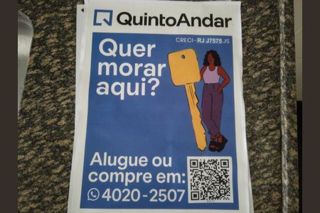 Apartamento à venda com 60m², 2 quartos e 1 vagaPlaquinha