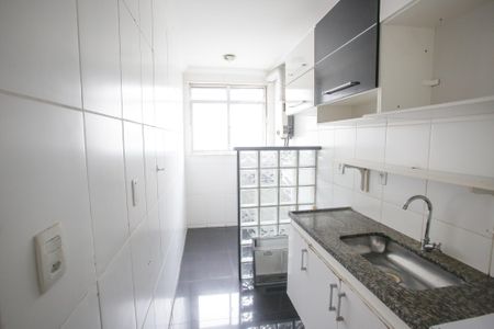 Apartamento à venda com 60m², 2 quartos e 1 vagaCozinha