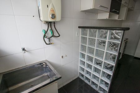 Apartamento à venda com 60m², 2 quartos e 1 vagaÁrea de Serviço