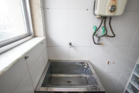 Apartamento à venda com 60m², 2 quartos e 1 vagaÁrea de Serviço