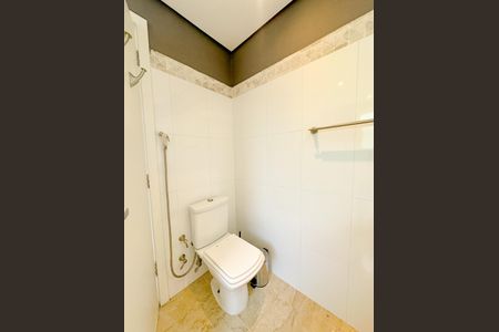 Apartamento para alugar com 423m², 4 quartos e 3 vagasBanheiro da Suíte