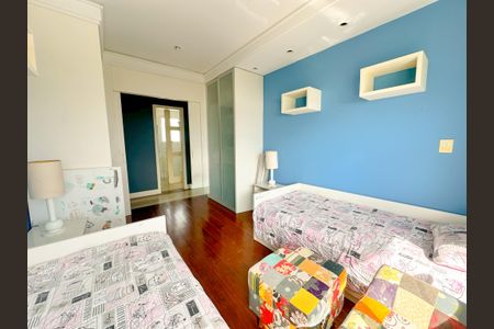 Apartamento para alugar com 423m², 4 quartos e 3 vagasQuarto 2