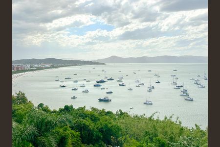 Apartamento para alugar com 423m², 4 quartos e 3 vagasVista 