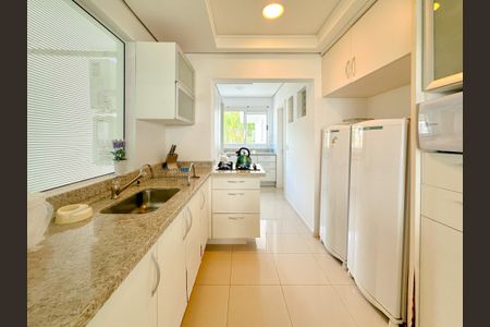 Apartamento para alugar com 423m², 4 quartos e 3 vagasCozinha