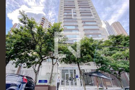 Apartamento à venda com 92m², 2 quartos e 2 vagasFachada