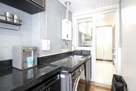 Apartamento à venda com 92m², 2 quartos e 2 vagasVaranda - Churrasqueira - Área de Serviço