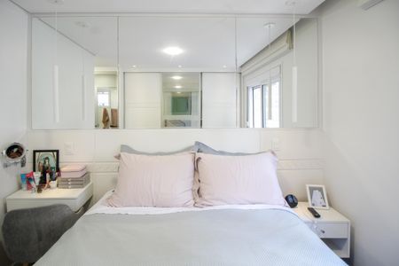 Apartamento à venda com 92m², 2 quartos e 2 vagasQuarto Suíte 1 