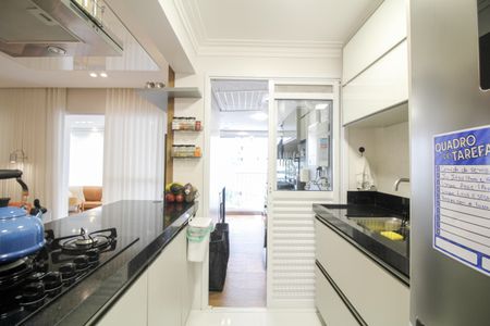 Apartamento à venda com 92m², 2 quartos e 2 vagasCozinha 