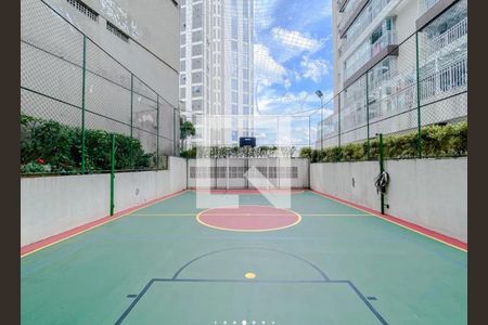 Apartamento à venda com 92m², 2 quartos e 2 vagasÁrea comum - Quadra