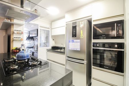 Apartamento à venda com 92m², 2 quartos e 2 vagasCozinha 