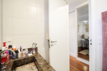 Apartamento à venda com 92m², 2 quartos e 2 vagasQuarto Suíte 1 - Banheiro