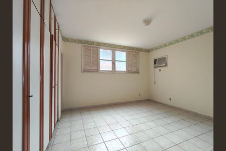 Apartamento à venda com 161m², 3 quartos e 2 vagasSuíte