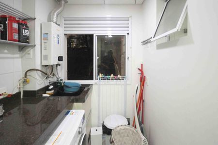 Apartamento à venda com 68m², 2 quartos e 1 vagaÁrea de Serviço