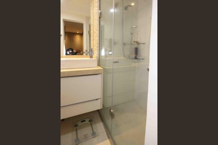 Apartamento à venda com 68m², 2 quartos e 1 vagaBanheiro da Suite