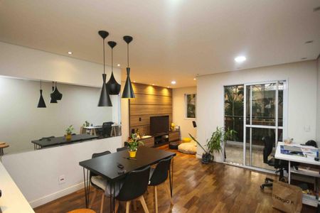 Sala de apartamento à venda com 2 quartos, 68m² em Vila Ivone, São Paulo