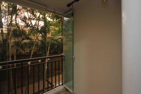 Apartamento à venda com 68m², 2 quartos e 1 vagaVaranda