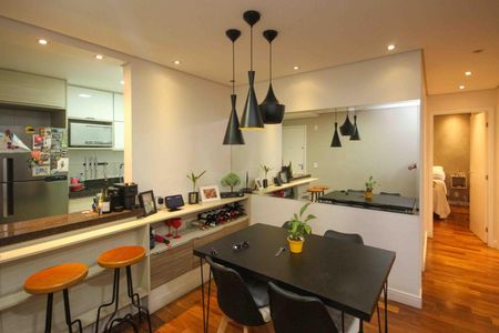 Sala de apartamento à venda com 2 quartos, 68m² em Vila Ivone, São Paulo