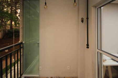 Apartamento à venda com 68m², 2 quartos e 1 vagaVaranda