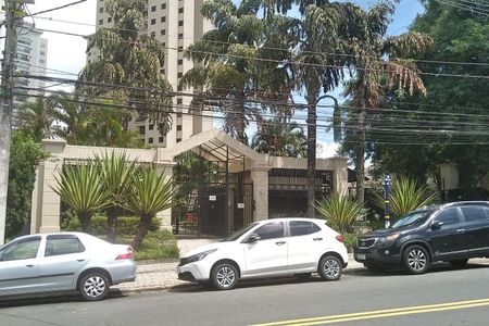 Apartamento para alugar com 68m², 3 quartos e 2 vagasFachada