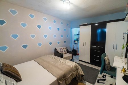 Casa à venda com 150m², 2 quartos e 2 vagas Casa à venda com 150m², 2 quartos e 2 vagasQuarto