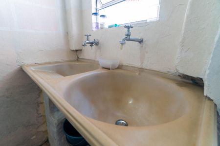 Casa à venda com 150m², 2 quartos e 2 vagas Casa à venda com 150m², 2 quartos e 2 vagasLavanderia