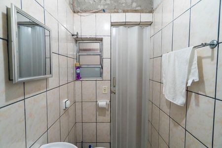 Casa à venda com 150m², 2 quartos e 2 vagas Casa à venda com 150m², 2 quartos e 2 vagasBanheiro da Suíte