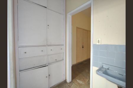 Apartamento à venda com 196m², 3 quartos e 2 vagasBanheiro