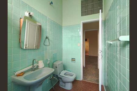 Apartamento à venda com 196m², 3 quartos e 2 vagasBanheiro 1