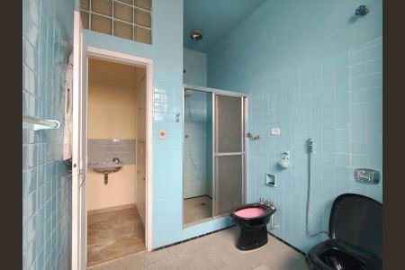 Apartamento à venda com 196m², 3 quartos e 2 vagasBanheiro 2