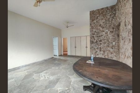 Apartamento à venda com 196m², 3 quartos e 2 vagasSala de Jantar