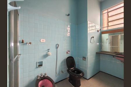 Apartamento à venda com 196m², 3 quartos e 2 vagasBanheiro 2