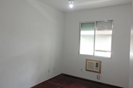 Apartamento para alugar com 74m², 2 quartos e 1 vagaQuarto 1