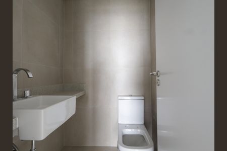 Apartamento para alugar com 186m², 3 quartos e 3 vagasBanheiro da Suíte 2