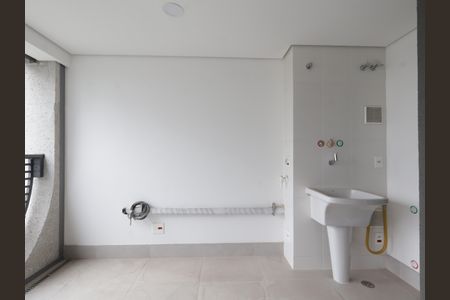 Apartamento para alugar com 186m², 3 quartos e 3 vagasÁrea de Serviço