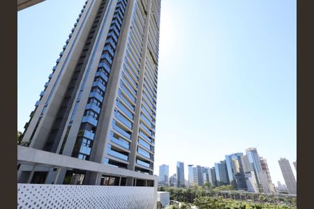 Apartamento para alugar com 186m², 3 quartos e 3 vagasFachada