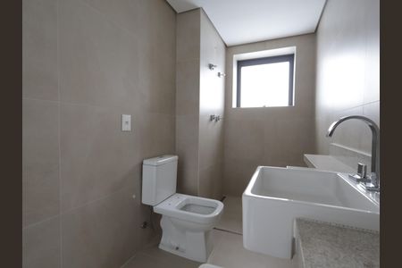 Apartamento para alugar com 186m², 3 quartos e 3 vagasBanheiro da Suíte 1