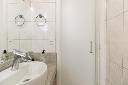 Apartamento para alugar com 68m², 3 quartos e 1 vagaBanheiro Suíte 