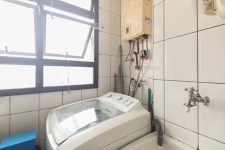 Apartamento para alugar com 68m², 3 quartos e 1 vagaÁrea de Serviço 