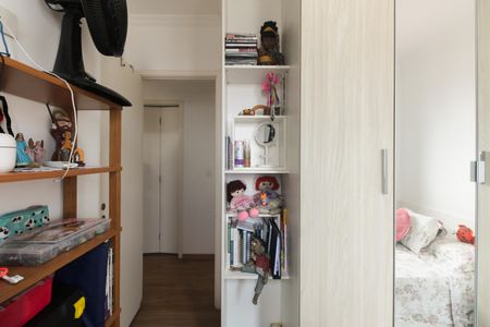 Apartamento para alugar com 68m², 3 quartos e 1 vagaQuarto 2