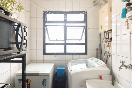 Apartamento para alugar com 68m², 3 quartos e 1 vagaÁrea de Serviço 