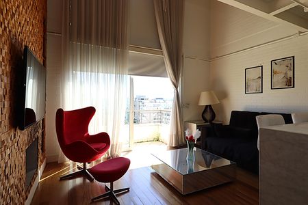 Apartamento para alugar com 97m², 1 quarto e 2 vagasSala