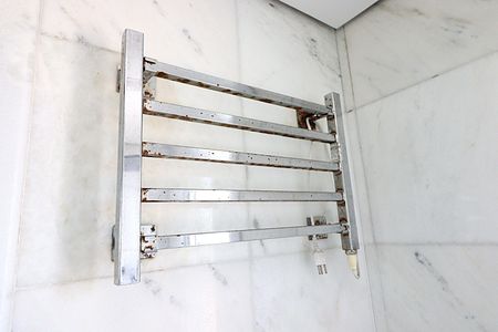 Apartamento para alugar com 97m², 1 quarto e 2 vagasBanheiro da  Suíte Varal Aquecido