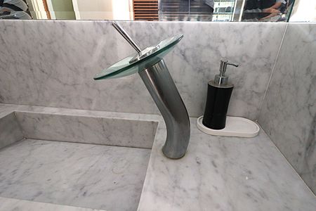 Apartamento para alugar com 97m², 1 quarto e 2 vagasLavabo - Torneira