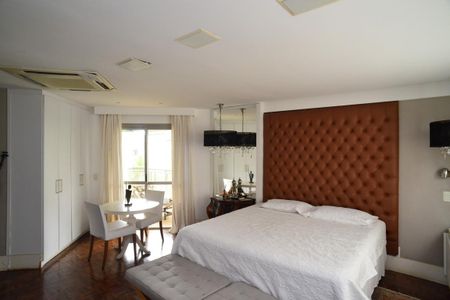 Apartamento para alugar com 497m², 4 quartos e 5 vagasSuíte Principal