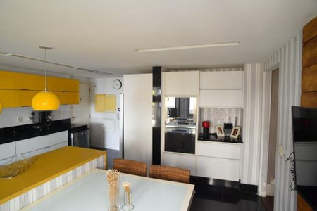 Apartamento para alugar com 497m², 4 quartos e 5 vagasCozinha