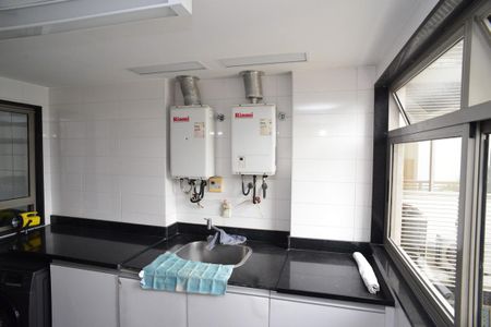 Apartamento para alugar com 497m², 4 quartos e 5 vagasÁrea de Serviço