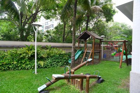 Apartamento para alugar com 497m², 4 quartos e 5 vagasÁrea Comum - Playground