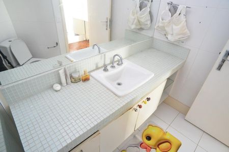 Apartamento para alugar com 497m², 4 quartos e 5 vagasBanheiro Suíte 2